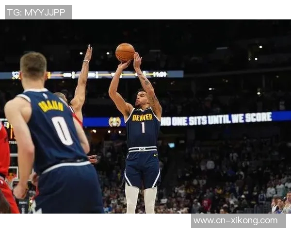 卡梅隆约翰逊谈适应约基奇传球风格的挑战与乐趣 卡梅隆约翰逊谈适应约基奇传球风格的挑战与乐趣