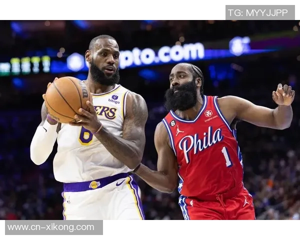 帕金斯指出詹姆斯身体信号显现伤病困扰已持续三年需考虑退役 帕金斯指出詹姆斯身体信号显现伤病困扰已持续三年需考虑退役